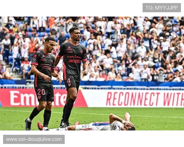 巴黎FC近期四场比赛仅获一胜，状态低迷引发关注