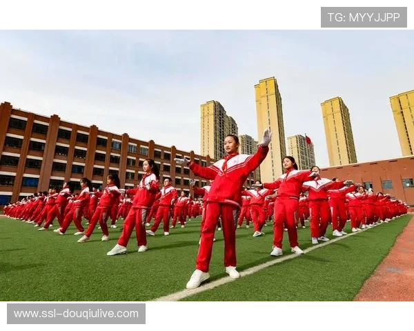 童绘柒悦艺术学校“我心中的国球”绘画活动推动体育美育融合